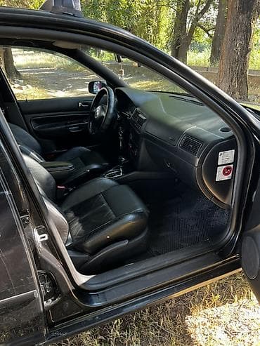 обменяю машину: Volkswagen Golf: 2003 г., 2 л, Автомат, Бензин, Хэтчбэк — 9