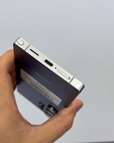 Уюлдук телефондор жана аксессуарлар: Samsung Galaxy S25 Ultra, Колдонулган, 256 ГБ, Бөлүп төлөө менен, 2 SIM, eSIM — 6