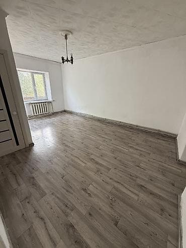 Батирлер: 2 бөлмө, 35 м², Хрущевка, Хрущевка, 2 кабат, Косметикалык оңдоо — 4