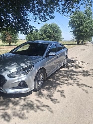 Продажа авто: Hyundai Sonata: 2019 г., Автомат, Газ, Седан — 3