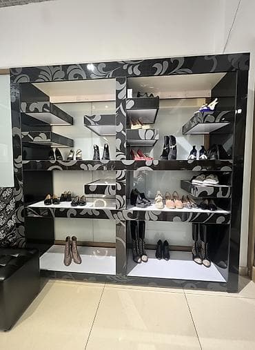 Продаю полку для обуви с подсветкой