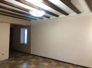 бишкек частные дома: Дом, 143 м², 7 комнат, Риэлтор — 3