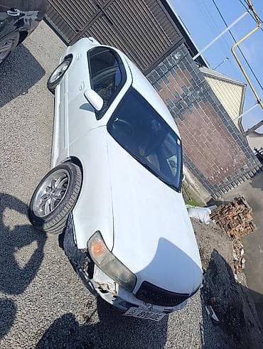 infinity fx: Nissan Cefiro: 1998 г., Седан — 3