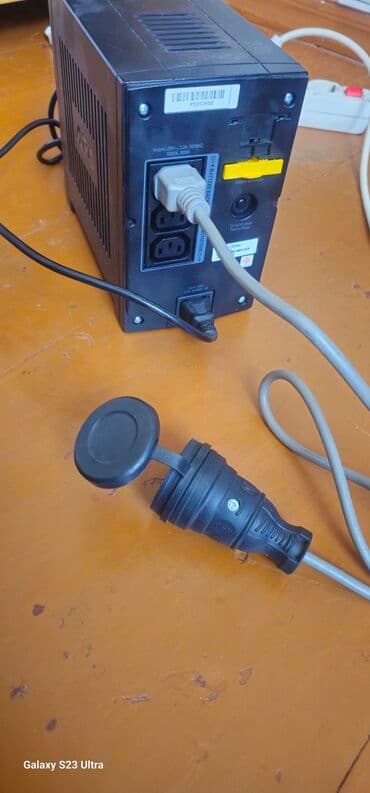 лабараторный блок питания: Стабилизатор напряжения, Однофазные — 5