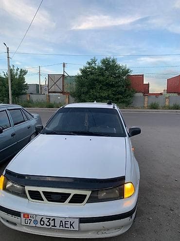 Daewoo Nexia: 2005 г., 1.5 л, Механика, Бензин, Седан