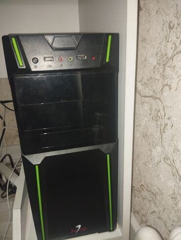 компьютер i3: Компьютер, ядер - 4, ОЗУ 8 ГБ, Для несложных задач, Б/у, Intel Core i3, HDD + SSD — 2