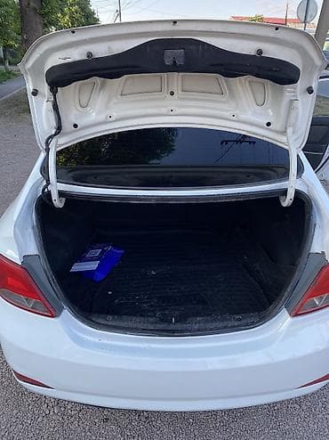 outback br: Hyundai Solaris: 2016 г., 1.4 л, Автомат, Бензин, Седан — 10