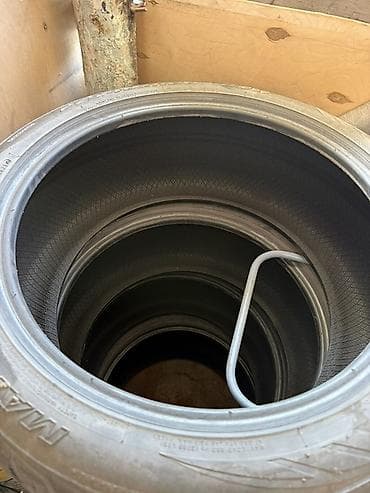 авто колеса бу: Шины 275 / 40 / R 20, Лето, Комплект, Легковые, Maxxis — 2