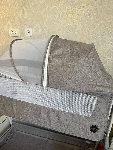 Детский мир: Детская приставная кроватка, С колесиками, цвет - Серый — 1