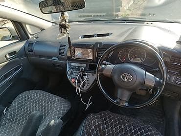 subaru forester 2001: Toyota WISH: 2004 г., 1.8 л, Универсал — 7
