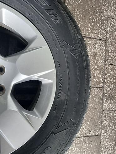 2 4 д: Колесо в сборе для внедорожника/пикапа. - Шина: Goodyear Wrangler — 3