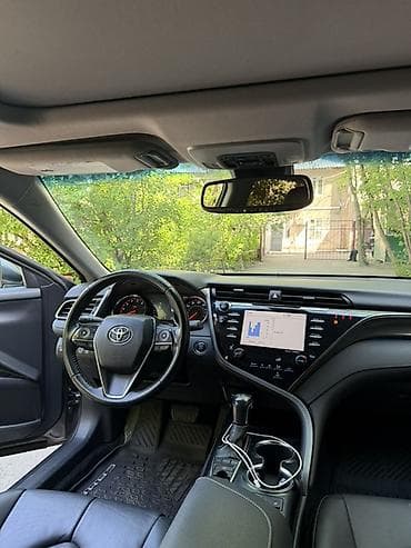 Транспорт: Toyota Camry: 2019 г., 2.5 л, Автомат, Бензин, Седан — 7