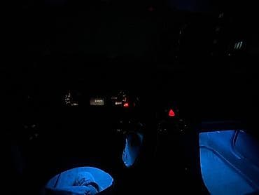 16 lt: Светодиодная подсветка салона автомобиля (для ног, передний и задний — 3