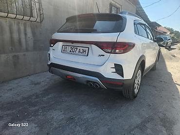 саренто 2020: Kia Rio X-Line: 2021 г., 1.6 л, Автомат, Бензин, Универсал — 5