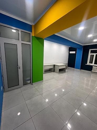 170м2 
Московская/уметалиева 
1 этаж 
3000$.+ деп