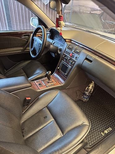 ешка 220: Mercedes-Benz E-Class: 2001 г., 3.2 л, Автомат, Бензин, Универсал — 6