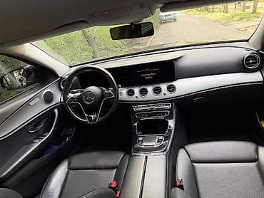 Продажа авто: Mercedes-Benz E-Class: 2021 г., 2 л, Автомат, Бензин, Седан — 7