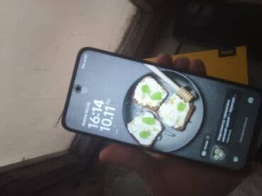 техно пова 5: Poco M6, Новый, 256 ГБ, цвет - Черный, 2 SIM — 2