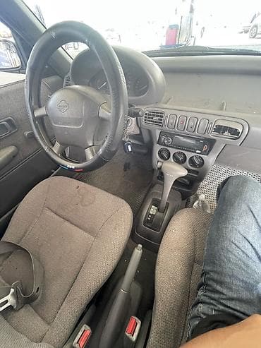 mini coper: Nissan Micra: 1995 г., 0.1 л, Автомат, Бензин, Хэтчбэк — 4
