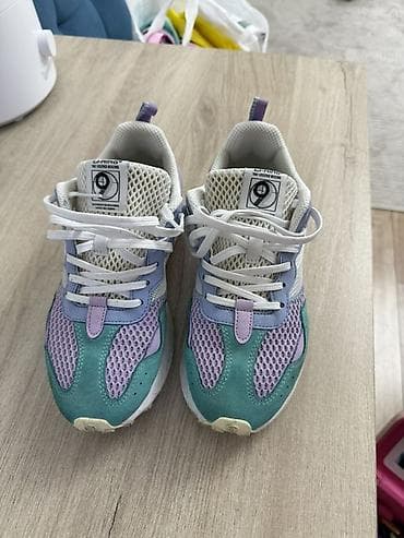 кеды 37: Кроссовки, 37.5, Adidas, Б/у, цвет - Белый, Самовывоз — 4