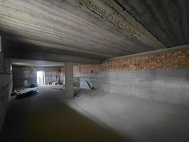 сдаю гаражи: Сдаётся подвальное помещение в Новопавловке. Площадь — 90 кв.м (15×6 — 3