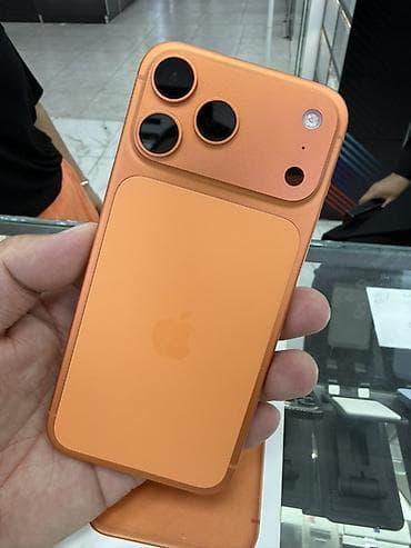 IPhone 17 Pro Max, Б/у, 256 ГБ, Оранжевый, Коробка, 100 %