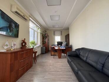 прайект дом: Сдаю Офис, 180 м², 1 линия — 26