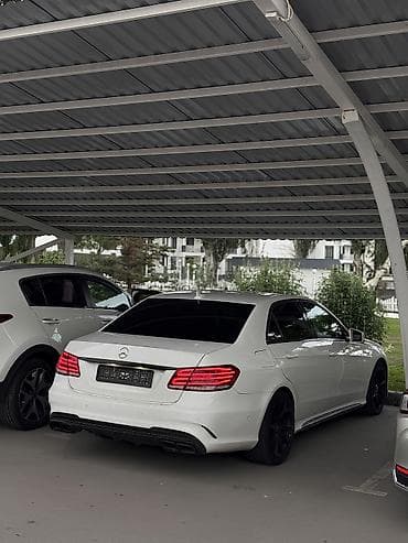 w211 салон: Mercedes-Benz E-Class: 2013 г., 2 л, Автомат, Бензин, Седан — 5
