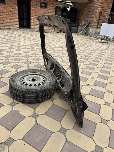 крузак 200: Крышка багажника Toyota, Оригинал — 5