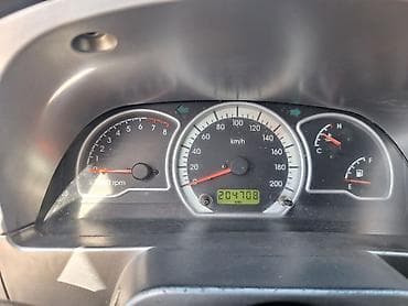 li auto: Daewoo Nexia: 2010 г., 1.5 л, Механика, Бензин, Седан — 5