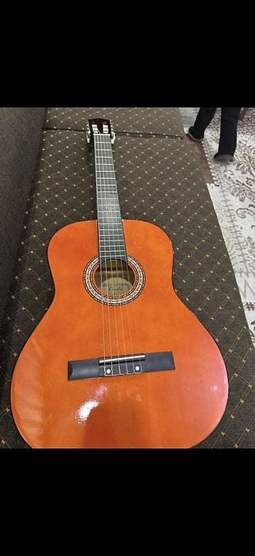 гитара чехол: Классическая гитара, продаю классическую гитару, струны нейлоновые — 3