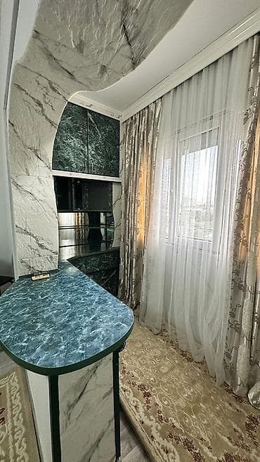 студия комната: 1 комната, С мебелью полностью — 9