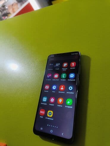 Аудиотехника: Samsung Galaxy S20, 128 ГБ, цвет - Серый, 2 SIM — 1