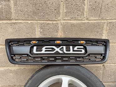 магнитный бренд: Решетка радиатора Lexus Новый — 2