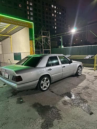 mers e124: Mercedes-Benz E-Class: 1993 г., 3.2 л, Автомат, Бензин, Седан — 5