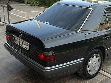 sl 55: Mercedes-Benz E-Class: 1995 г., 2.2 л, Автомат, Бензин, Седан — 1