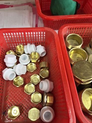 Заглушки для труб: Материал: Другой вид материала — 1