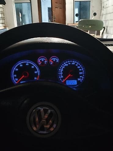 Volkswagen Passat: 2001 г., 1.8 л, Механика, Бензин, Седан — 6