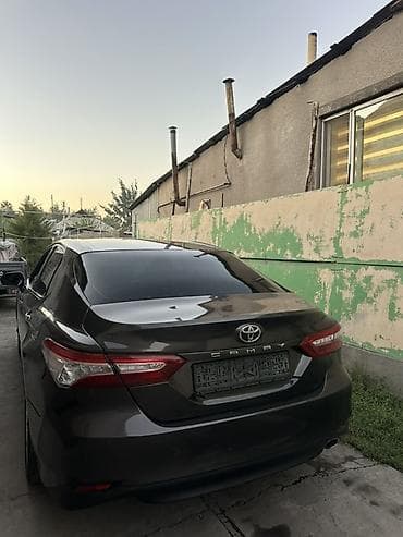 задний вид камри 30: Toyota Camry: 2017 г., 2.5 л, Автомат, Бензин, Седан — 5