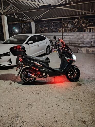 электро мопед как мотоцикл: Макси-скутер 150 куб. см, Бензин, Новый — 1