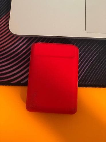 айфоны бесплатно: Портативный внешний аккумулятор (Power Bank), компактный, красный — 2