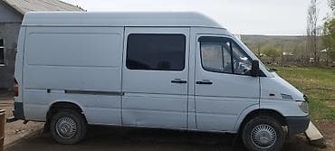 Транспорт: Mercedes-Benz Спринтер: 2000 г., 2.2 л, Механика, Дизель, Универсал — 5
