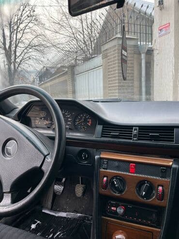 центральный замок гольф: Volkswagen Golf: 1992 г., 2.3 л, Механика, Бензин, Седан — 6