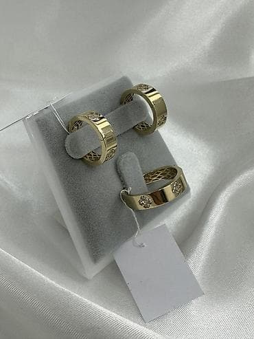 nine west: Золотой комплект литое 585проба Италия Вес 6,52гр размер 18 - — 1