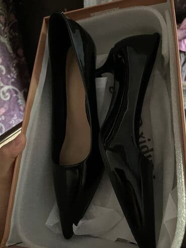 женская обувь больших размеров: Продаю новые каблуки 5 см Очень удобные и лёгкие, не натирают ноги — 1