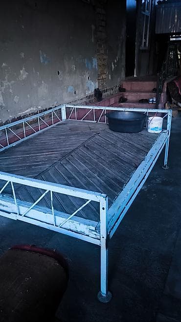 Тапчан 230 x 160 x Металл