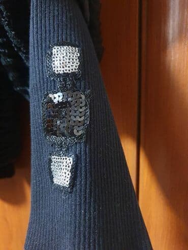 Шкафы для трансформатора: Продаем новую полушубку из каракуля . Проиводство Южная Корея. Размер — 17