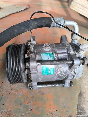 кегурятник на спринтер: Кондиционер Mercedes-Benz 2001 г., Б/у, Оригинал — 3