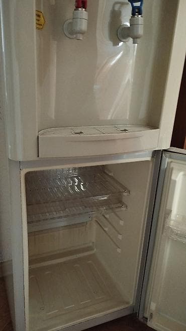 сдаю бутылки: Кулер для воды, Б/у, Самовывоз — 2