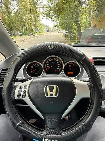 banan mers: Honda Jazz: 2006 г., 1.4 л, Ручные, Бензин, Хэтчбэк — 3